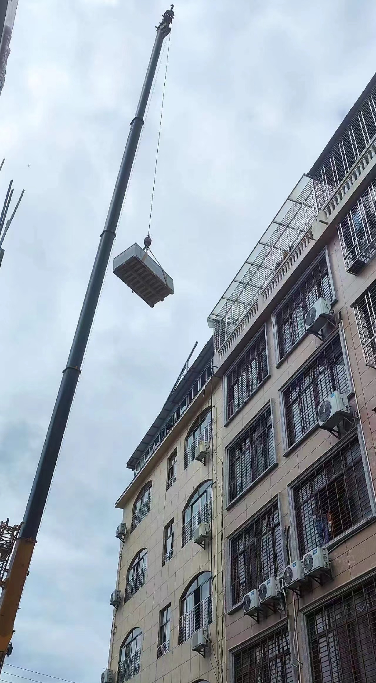 济南市大件设备吊装租吊机